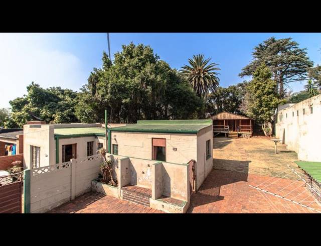 3 BEDROOM HOUSE FOR SALE IN KENSINGTON